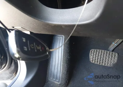 2020 Chevrolet Equinox Fwd 2Fl from USA, damaged, VIN 3GNAXJEV8LL184712